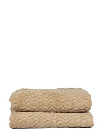 Agnes Fleece Plaid Home Textiles Cushions & Blankets Blankets & Throws Beige Sagaform