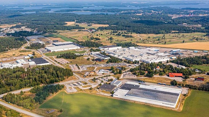 Flygbild över Volvo Construction Equipments fabrik i Eskilstuna. Foto: AB Volvo