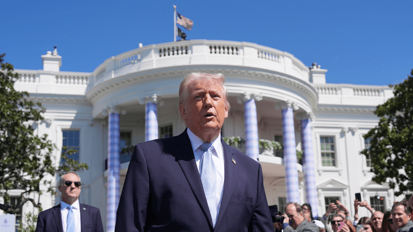 Donald Trump USA Vita huset sol vår sommar påsk