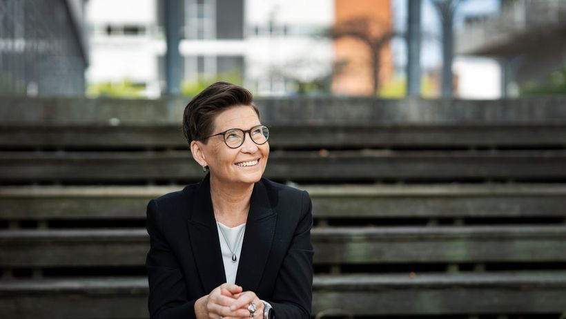 Stabilitet, nyfikenhet och ständig utveckling – Ulrika Hallengren ser paralleller mellan ledarskap och livet i trädgården.