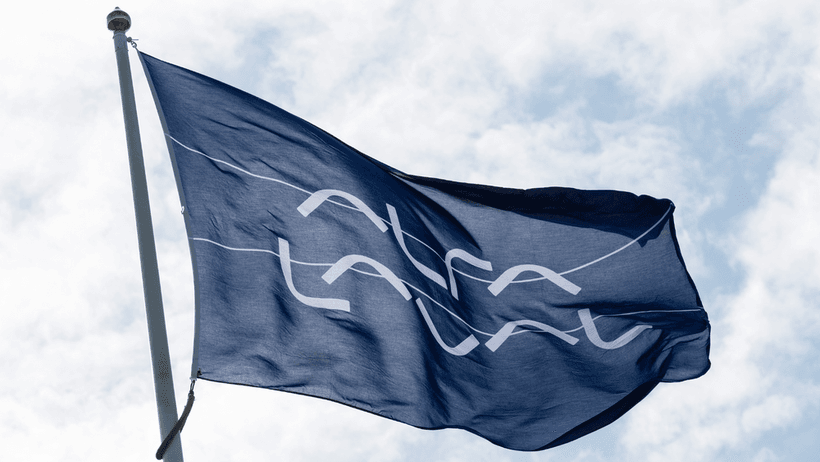 Alfa Laval flagga logga