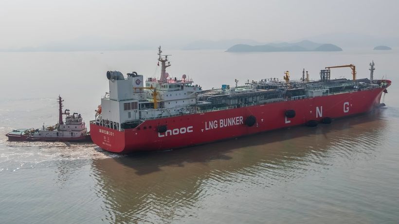 LNG import kina