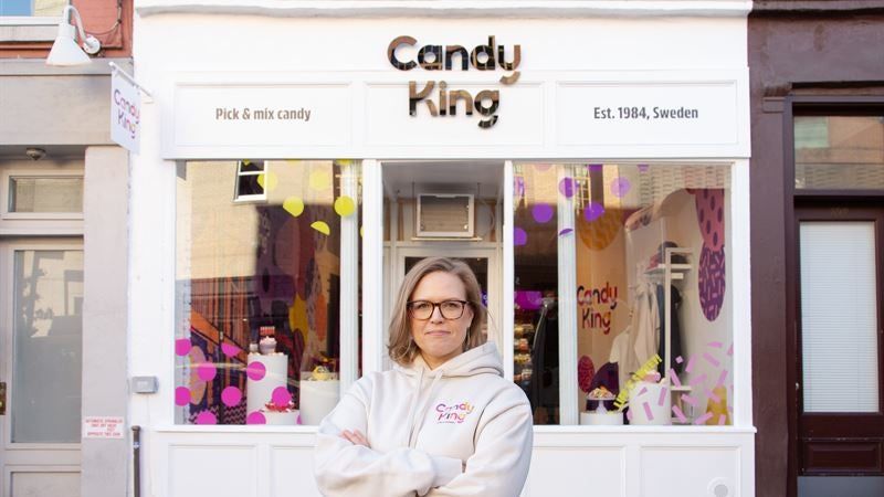 Laura Rytkölä, globalt ansvarig för lösgodisverksamheten Candy King hos Cloetta