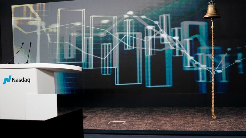 2026-02-10 Stockholm Mäster Samuelsgatan 56 Nasdaq  genrebild skylt 