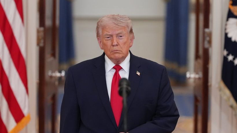 President Donald Trump arrives to speak about the Iran war from the Cross Hall of the White House on Wednesday, April 1, 2026, in Washington. (AP Photo/Alex Brandon, Pool) DCJE311