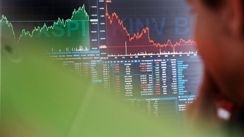 Nasdaq grönt upp grön börsen börs graf infront toppar klättrar  volatil stockholmsbörsen genre