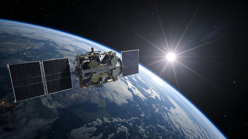 Satellit i rymden