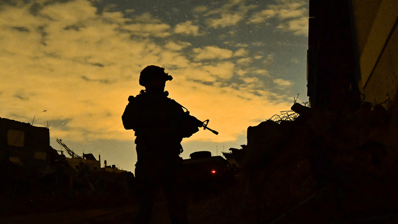 soldat militär krig konflikt natt kväll