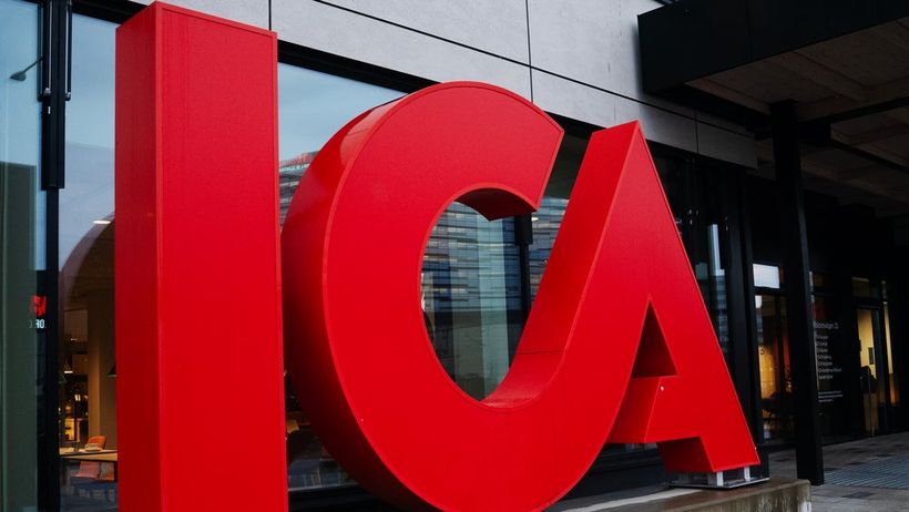 20251204 stockholm solna ICA genre skylt exteriör