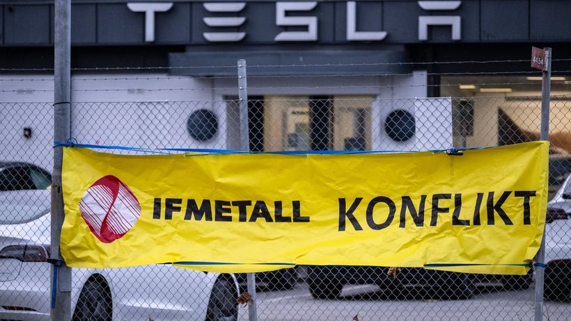 Tesla IF Metall