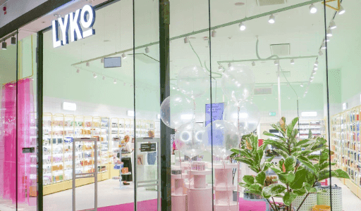 LYKO: DANSKE BANK SÄNKER RIKTKURSEN TILL 155 KR (160)