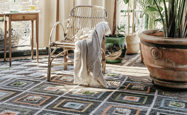 RUGVISTA: CARNEGIE HÖJER RIKTKURSEN TILL 70 KR (65)