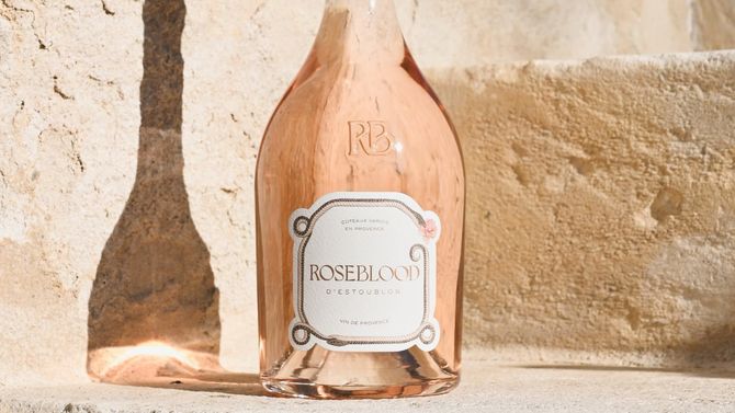 Roseblood Rosé lanseras nu i Sverige.