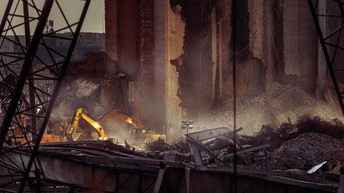 Explosionen i Beiruts hamn 2020 lamslog mycket av transporterna från landet.