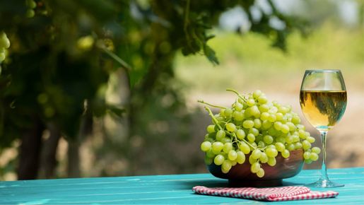 Mousserande och vita viner i tillfälligt sortiment - 19 augusti