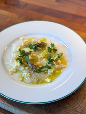 Carpaccio på hälleflundra