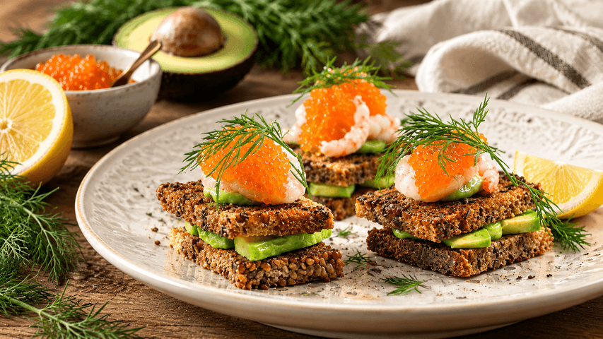 Kanapé med räkor och jalapeno