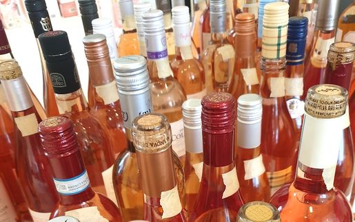 Bästa rosévin Systembolaget 2021 - flaska, box och mousserande