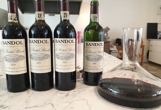 Vertikalprovning La Bastide Blanche - rött vin från Bandol