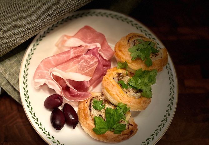 Tilltugg och snittar som går att förbereda